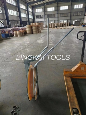 Stringing Pulley Blocks for Helicopter Pilot Rope Stringing in Overhead Transmission (Blok Pulley Stringing Untuk Helikopter)